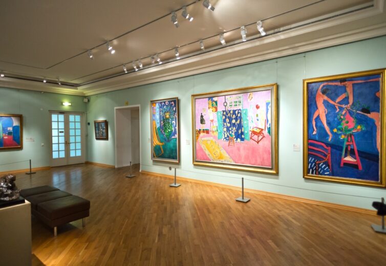 Fine Art Delivery-Art Gallery